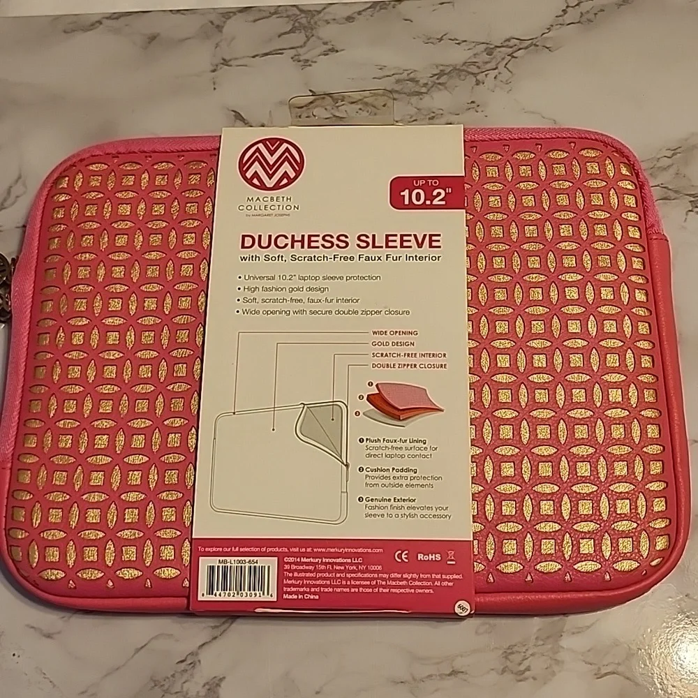 Fashionation duchess pink and gold 10.2 tablet or laptop sleeve